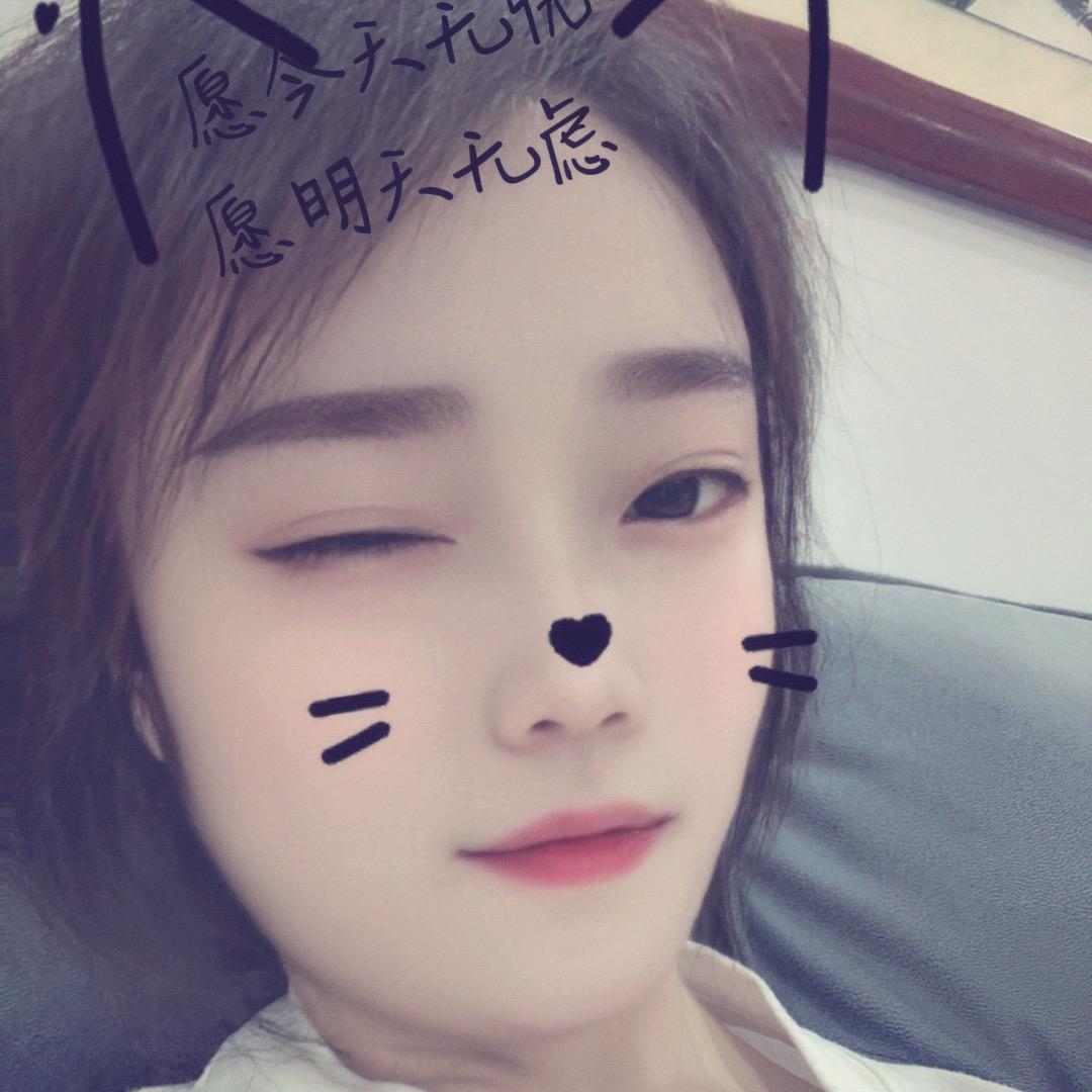 莉莉（不辛苦）