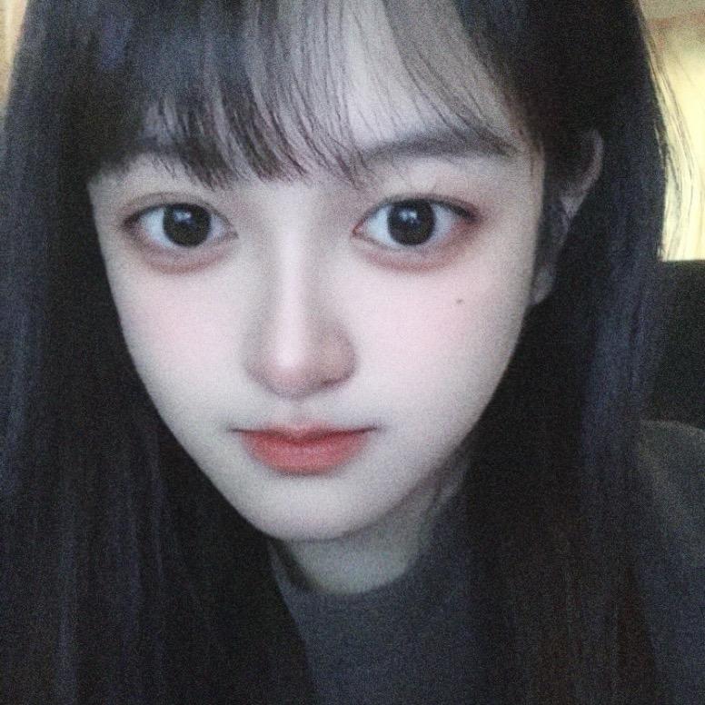 雅雅-