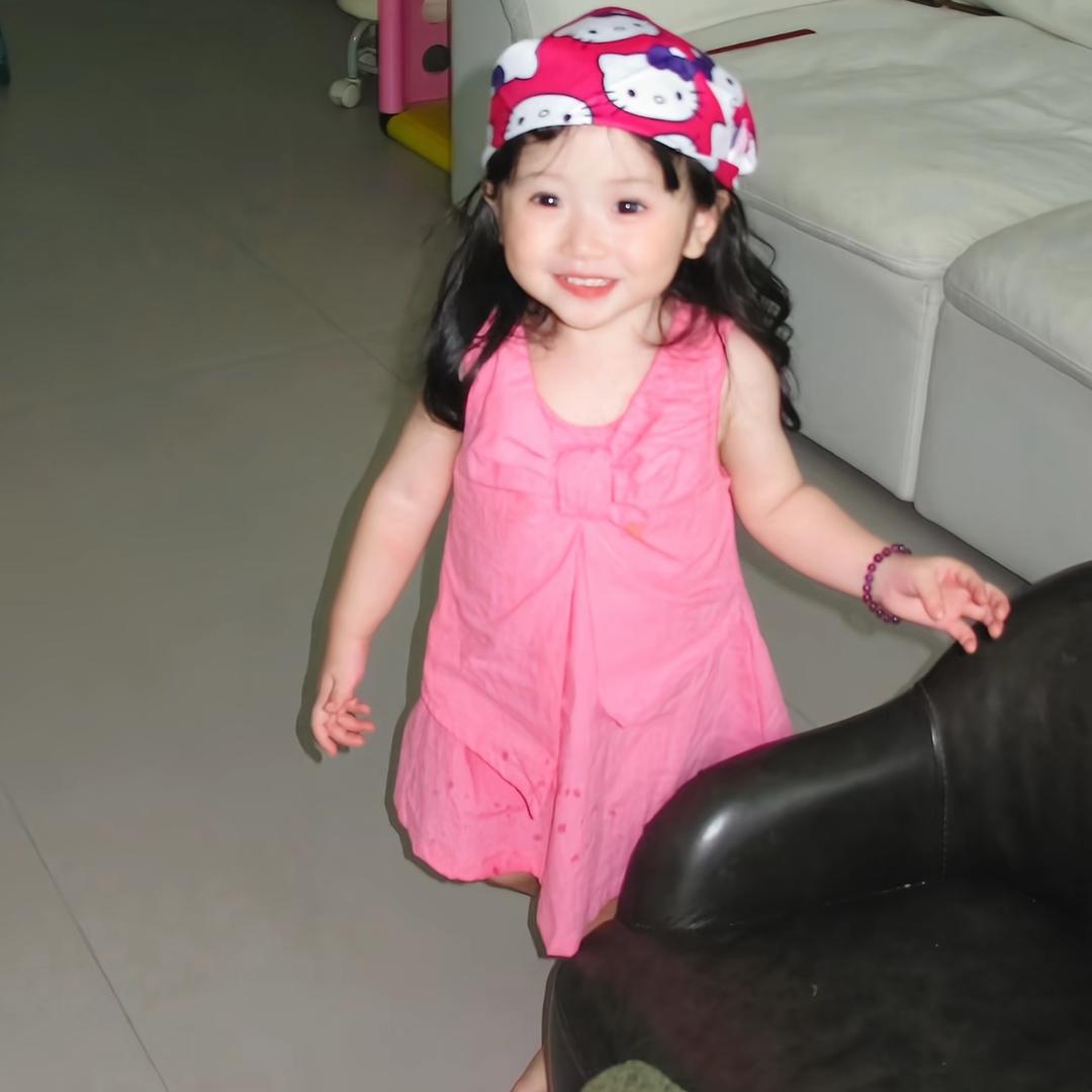 妙蛙种子吃妙脆角走进了米奇妙妙屋妙到了家