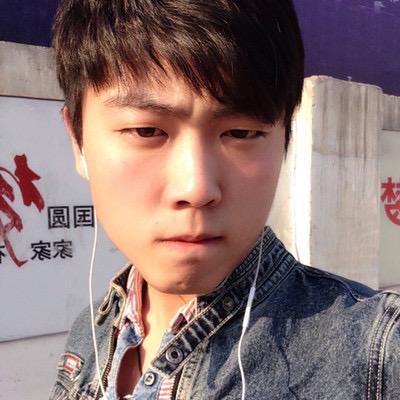 钢琴老师小宁