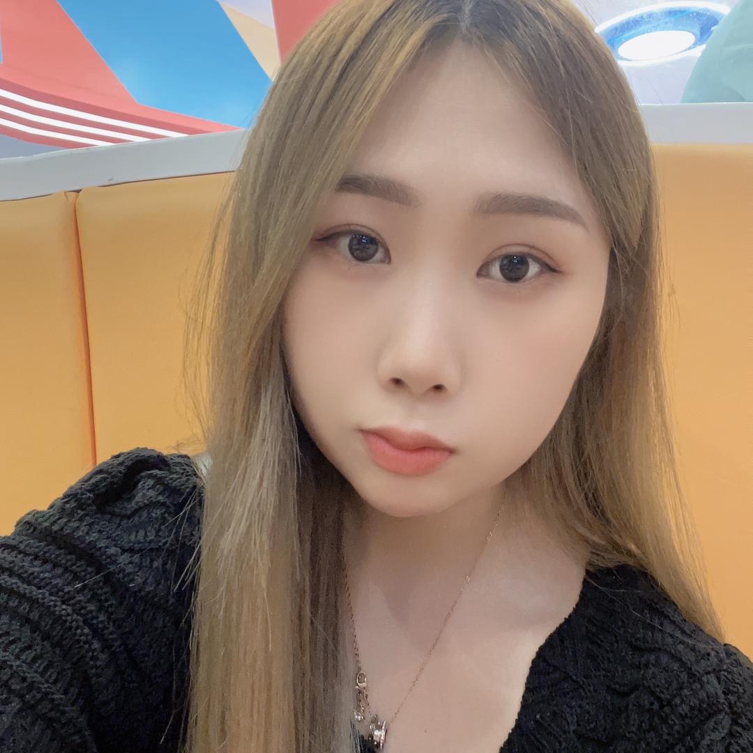 @梦想变成瘦子的小胖子