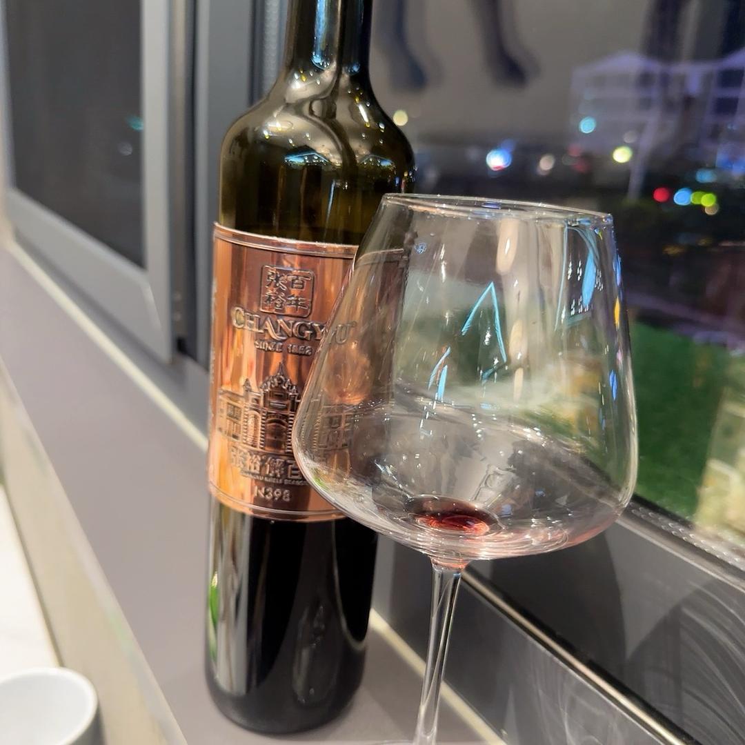 🥀莫要为难自己🥀