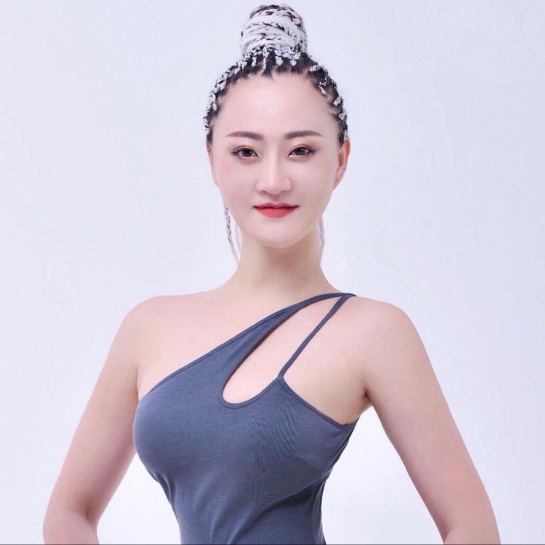 帅老师教瑜伽