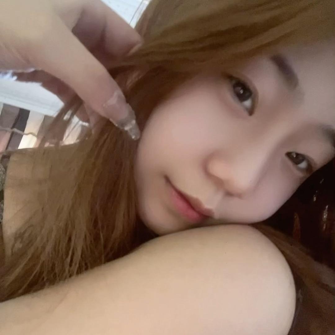 Li 多多.