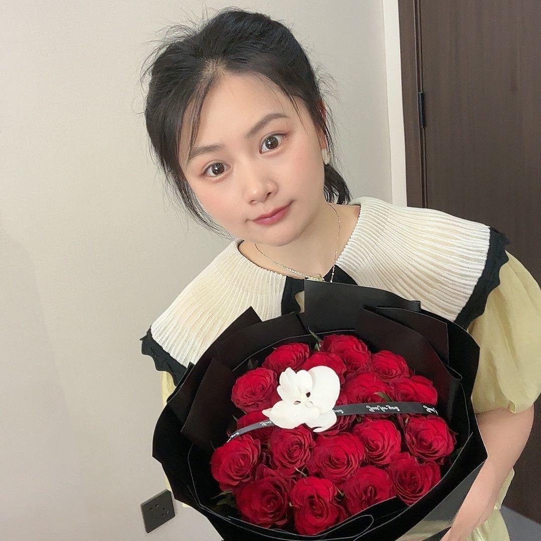 我是英呀～Elena
