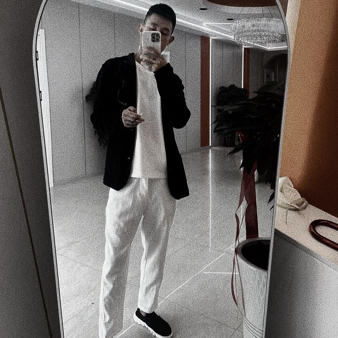 Aོ • 昊  佬 板 ⚜️