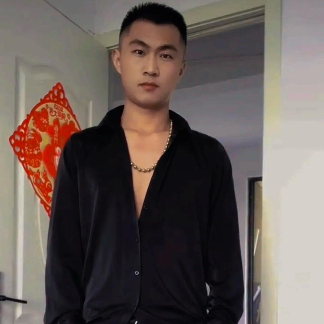 别扭哥 (扭总)   　🪳