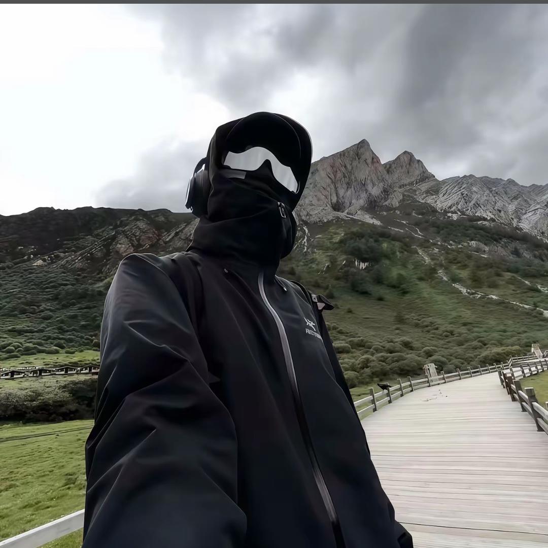 黑沙滩🏖️
