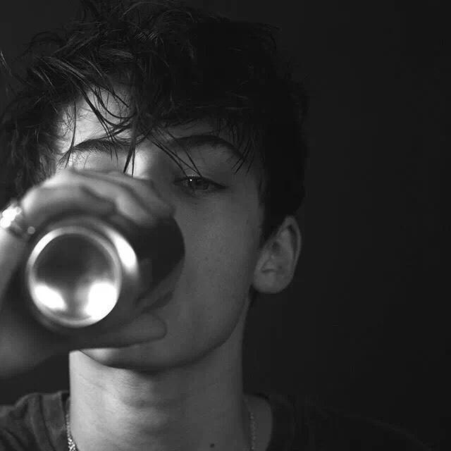 石屏凯聚商贸（小普）