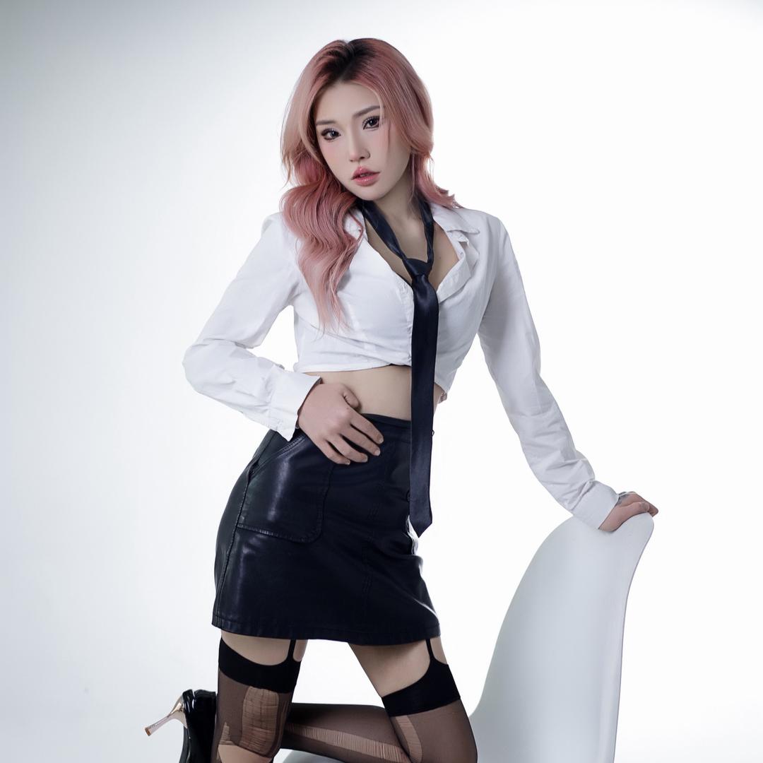 DJjune月月