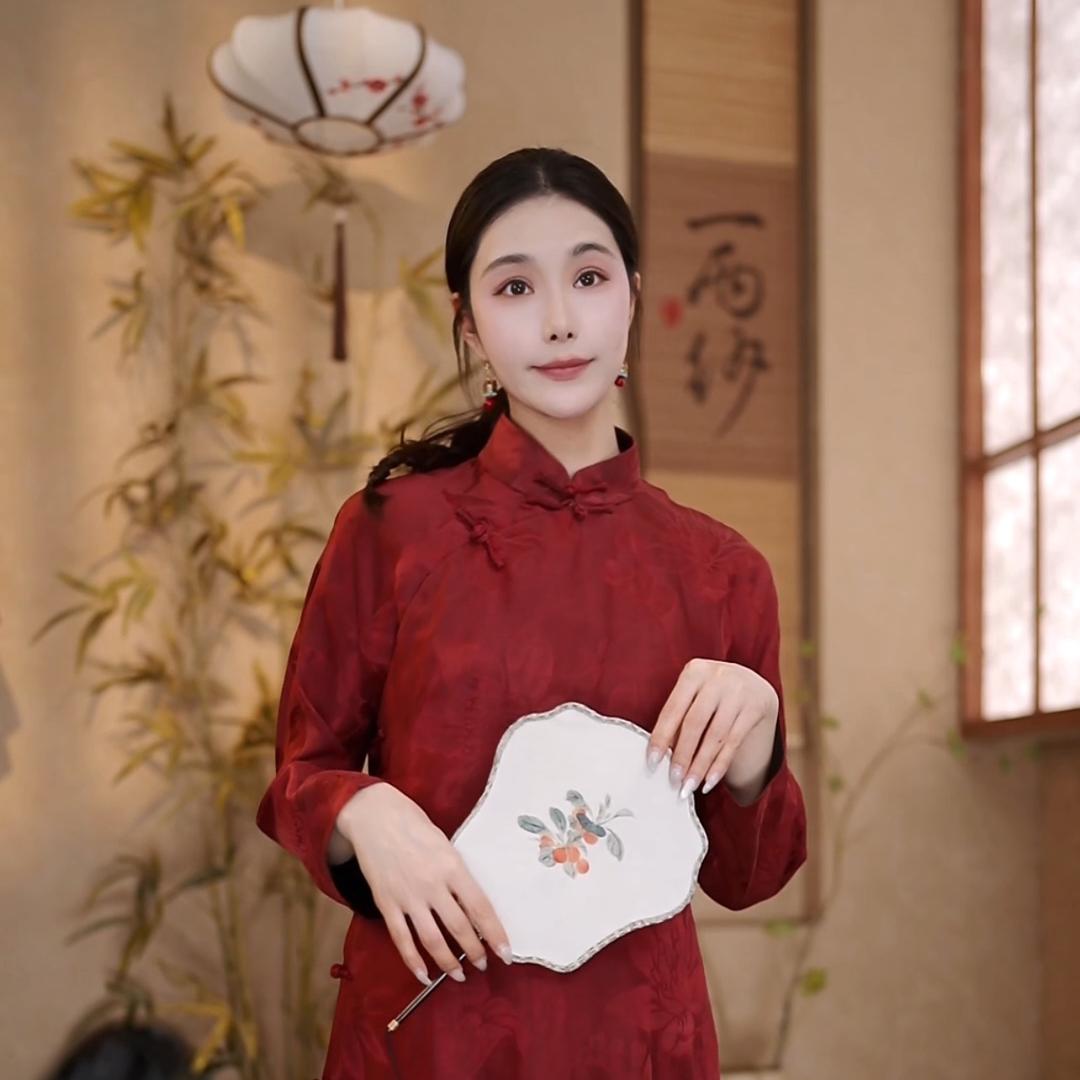 沈哈哈「小马」