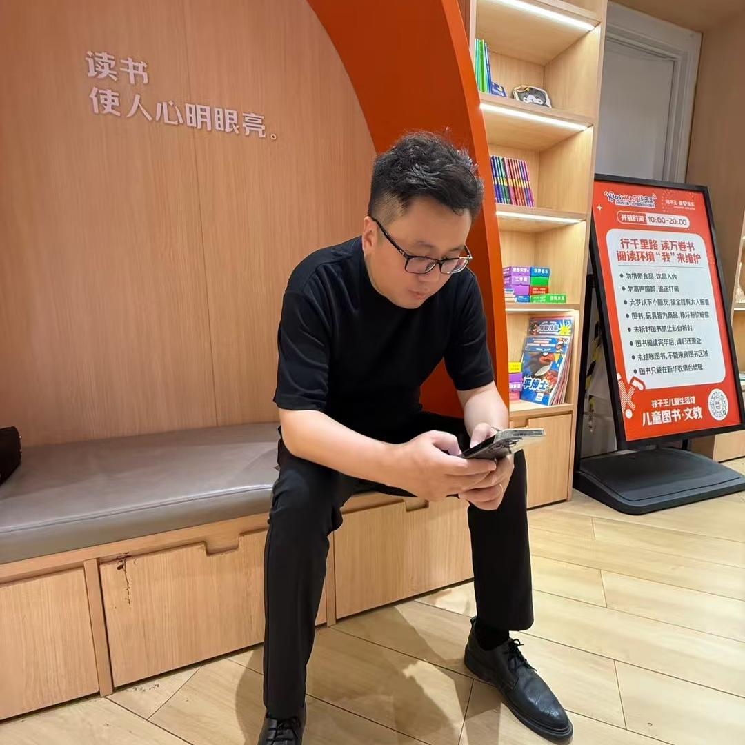 南京装修秦sir-醒木空间设计