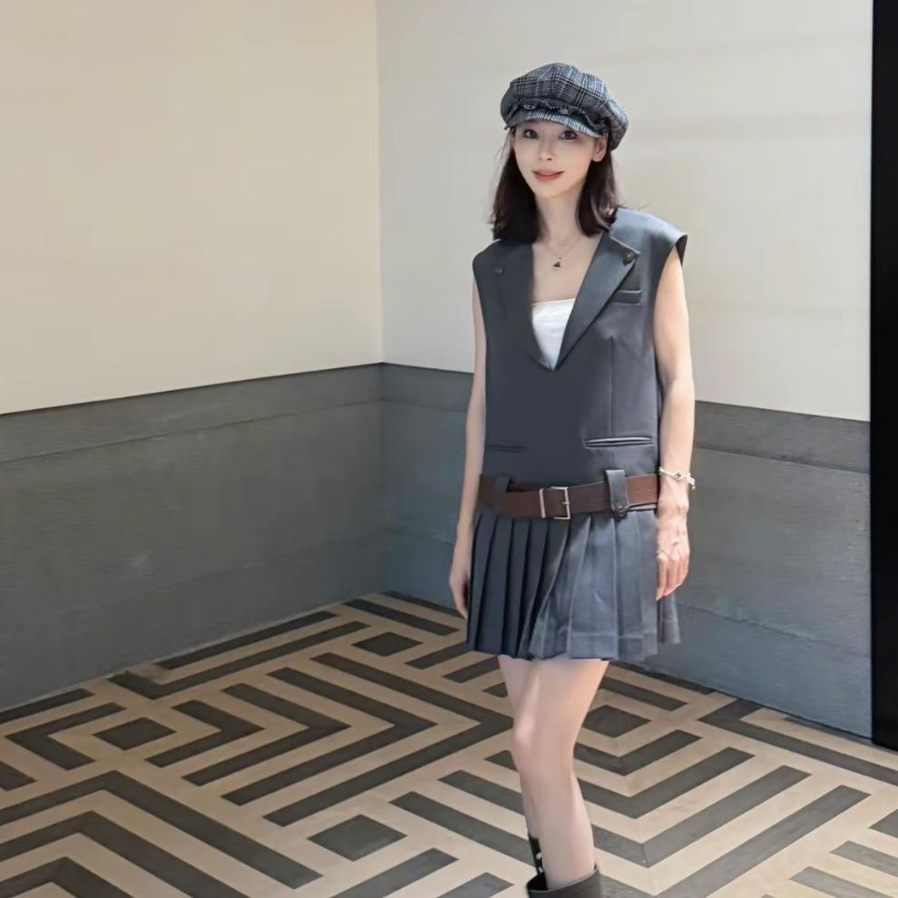 颜新服饰【爆款推荐】