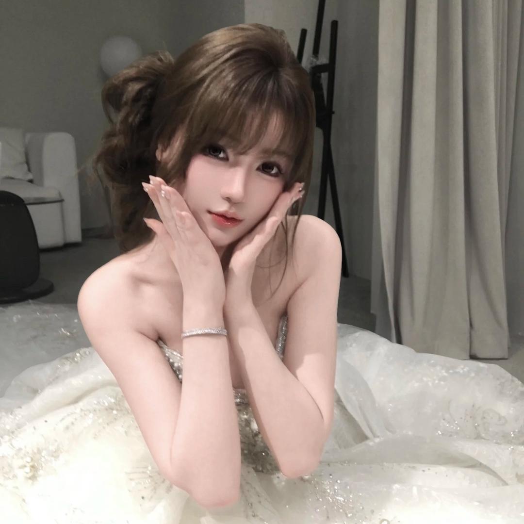 暴打水瓶座