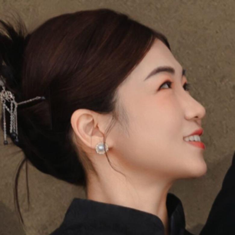 静🍎