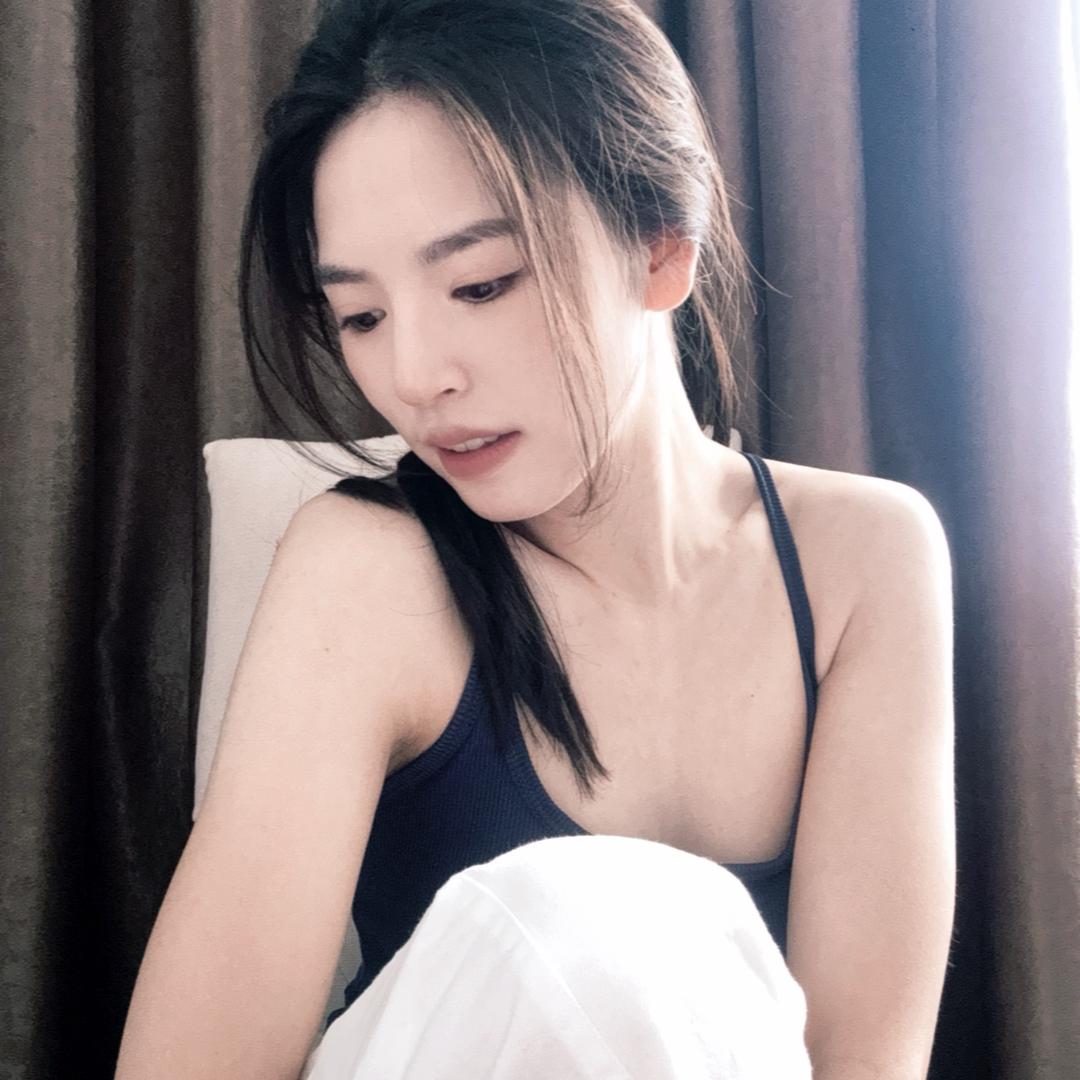 女孩忙着可爱🍓