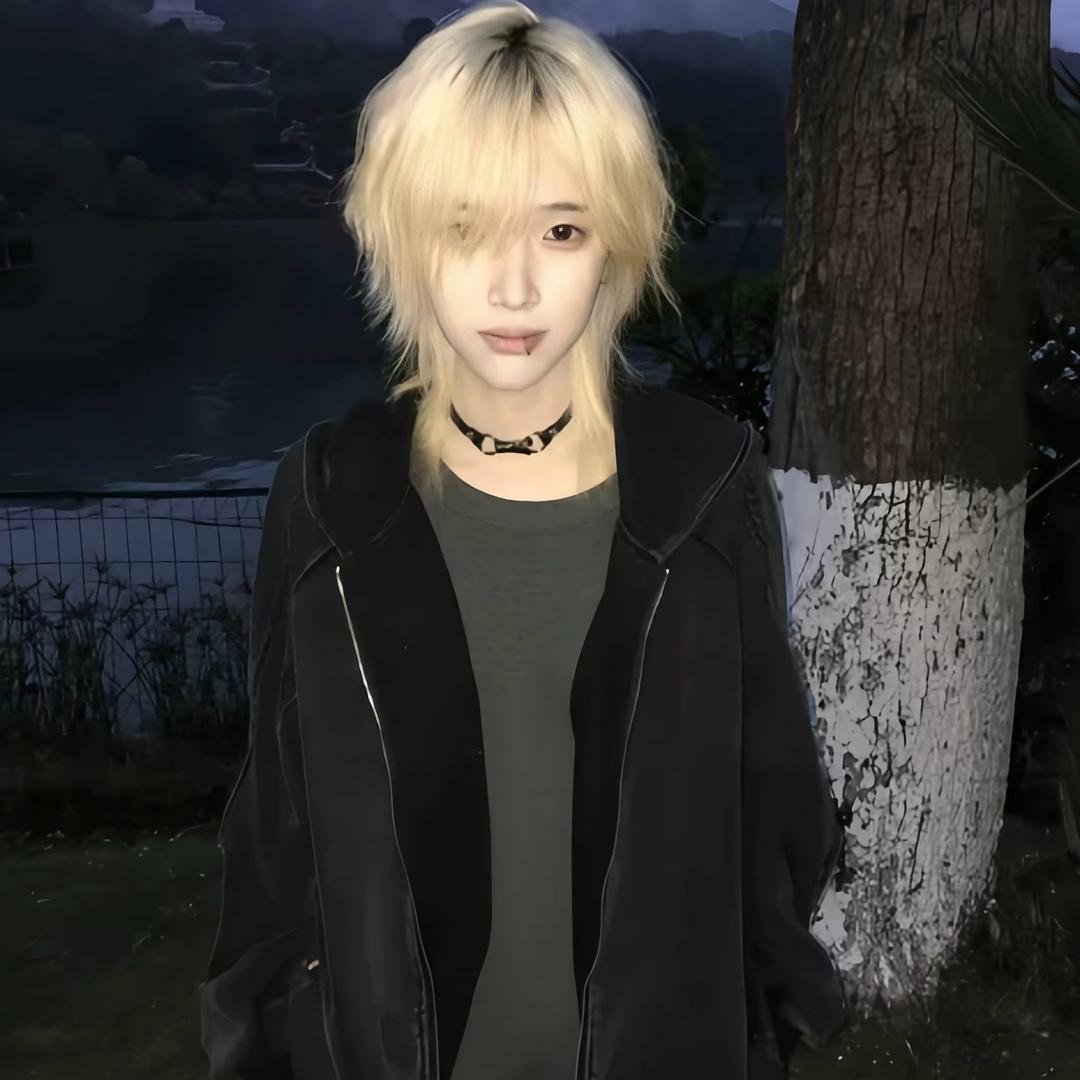 九月未挽秋