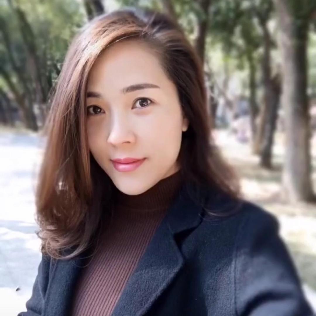 卢小姐