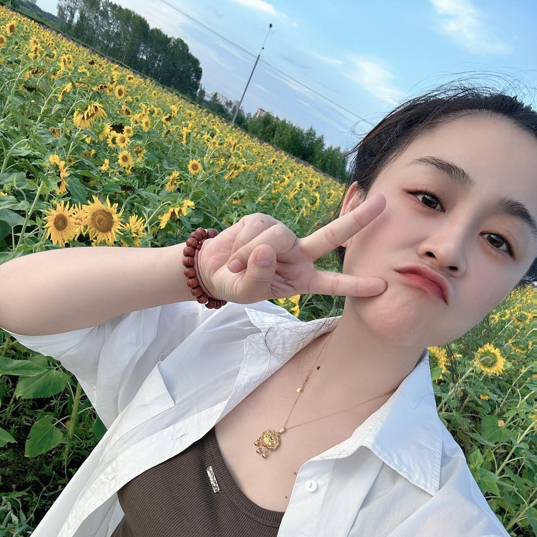 ╰つ゛无名小姐♚