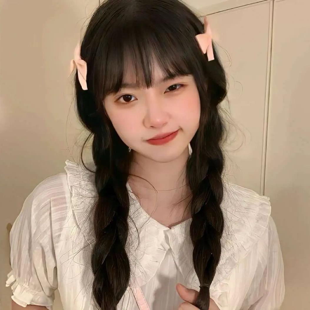 有点小胖