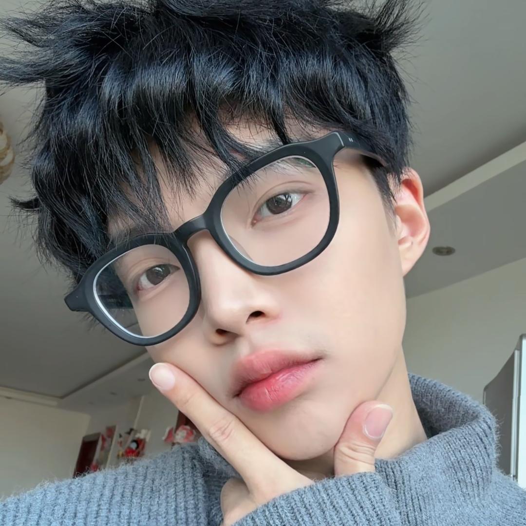 稀饭洲洲（点痣归来版