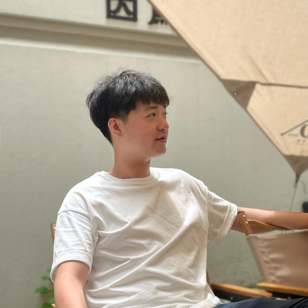 南岳信达门窗店小刘