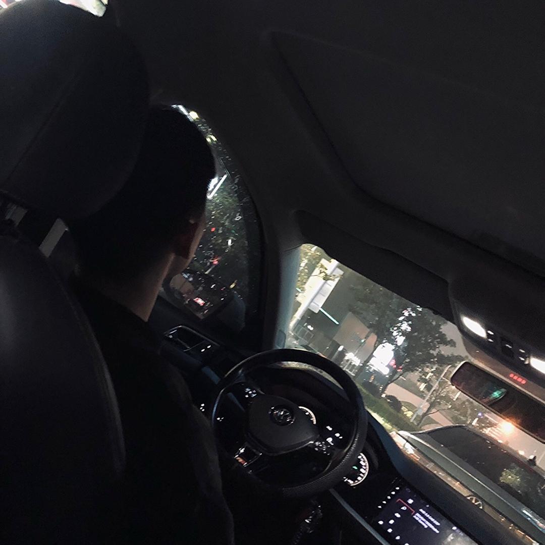每天都很困.