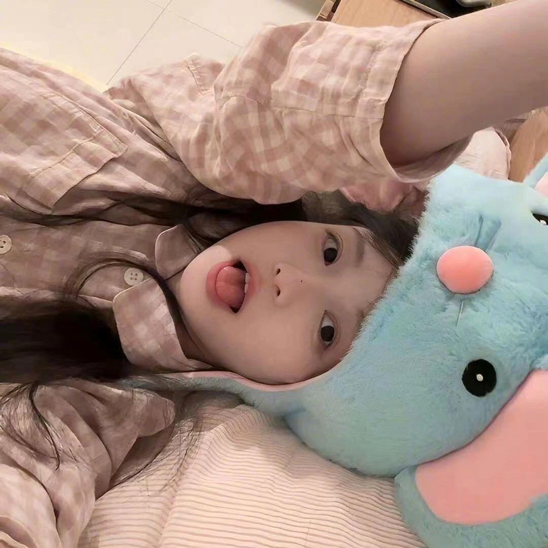 小胖梨 ✨