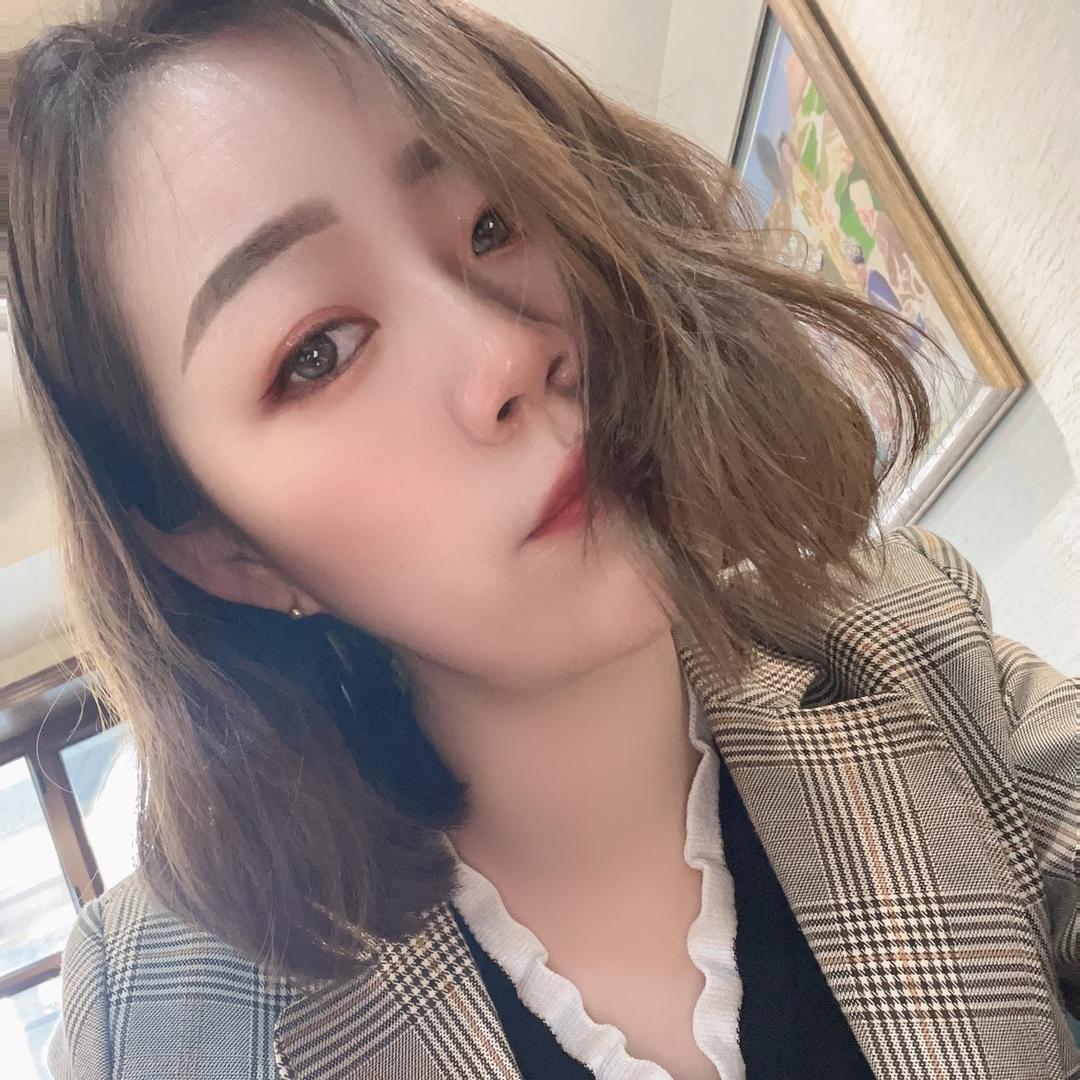 娜妮💫