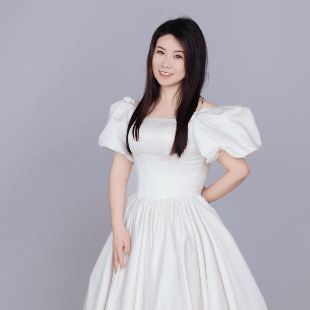 满城美臣美华姐