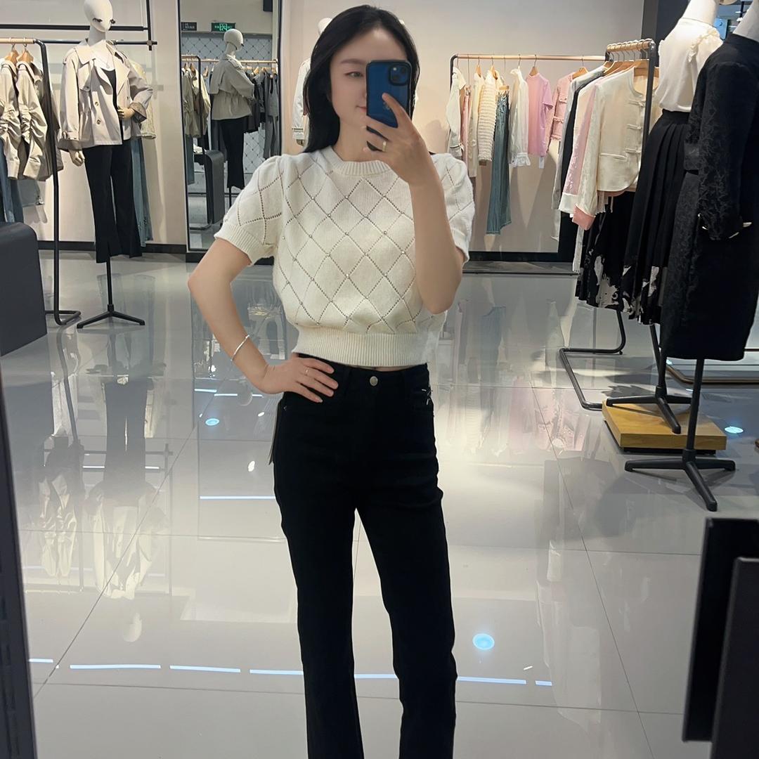班艳