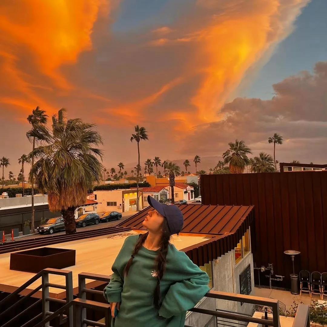 爱吃烤冷面的蛋挞脑袋💗