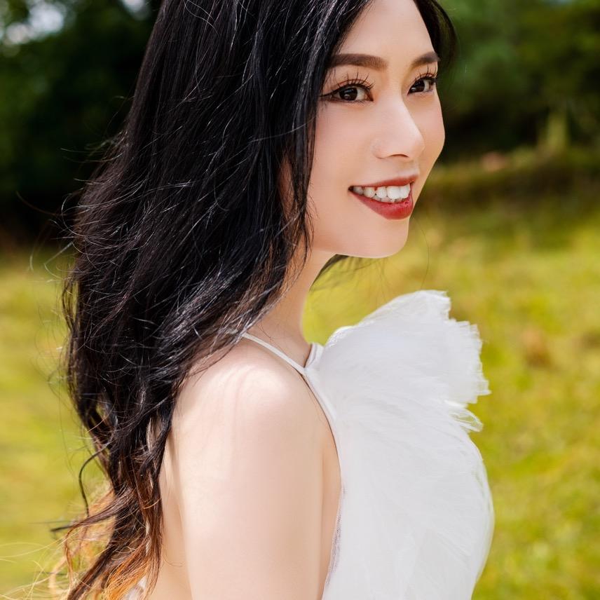 Annie姐姐