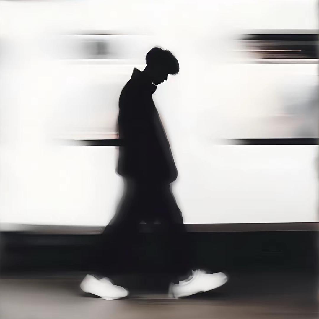 潇311
