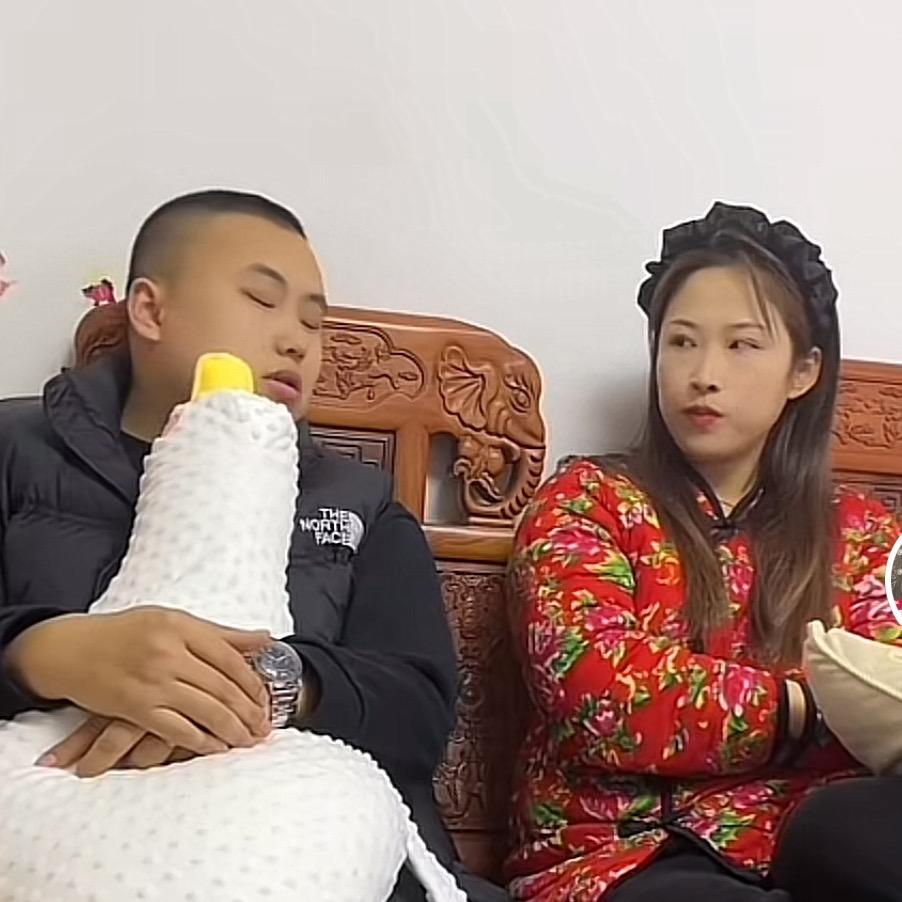 媛媛和小宋（店营业中）