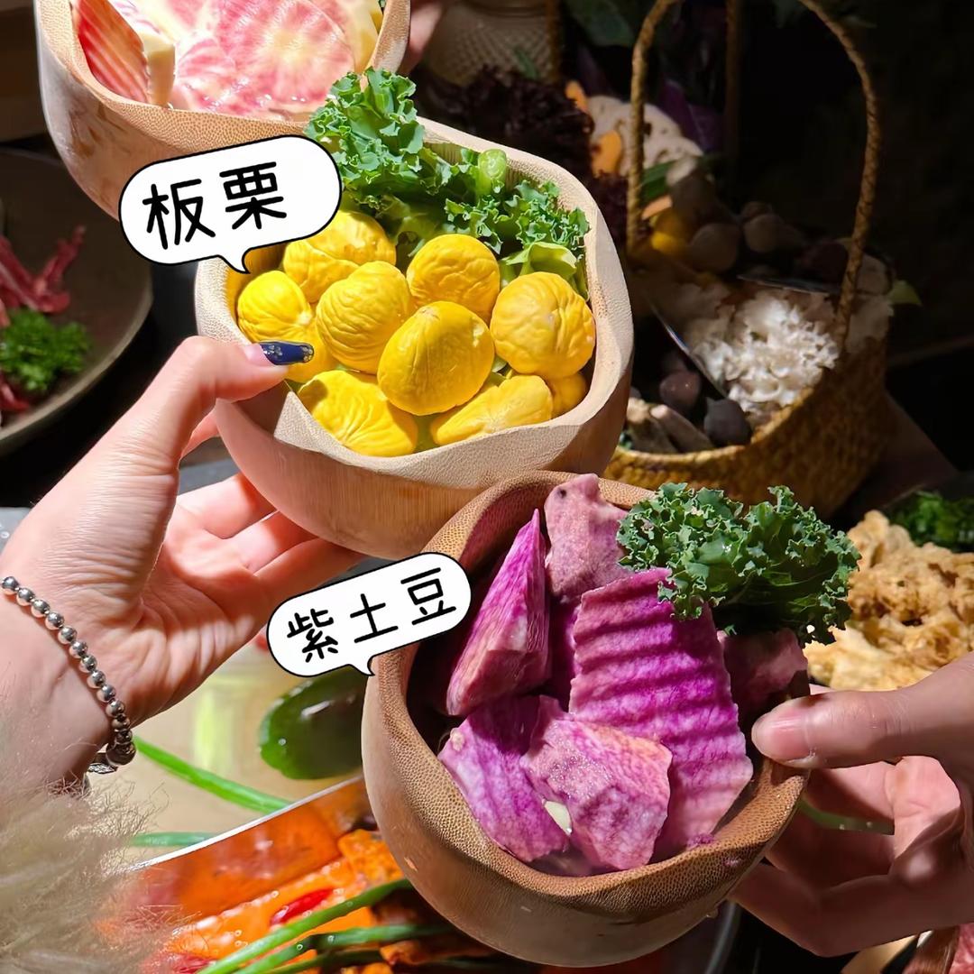 鳳八珍石橄榄鸡煲
