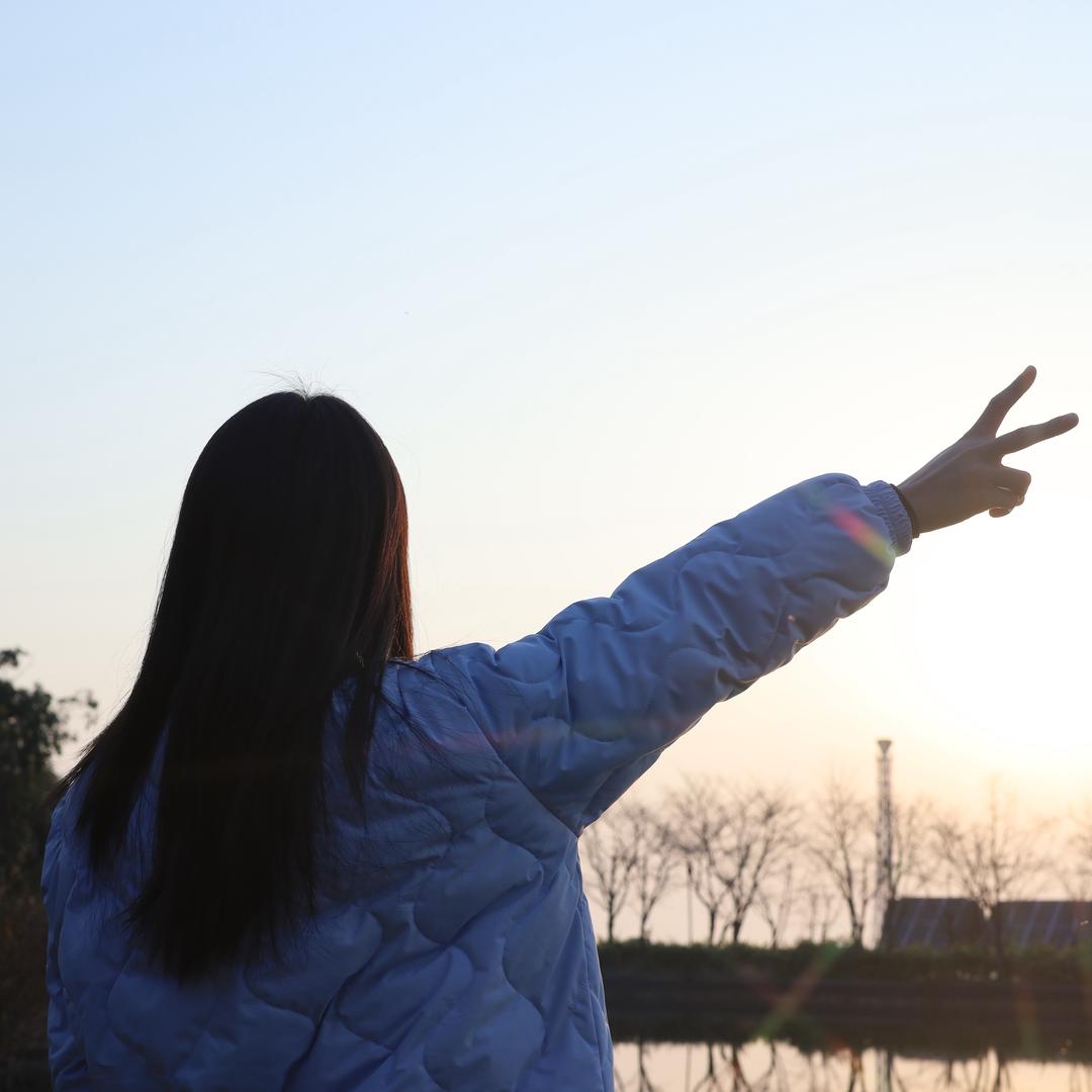 小li很哇塞.