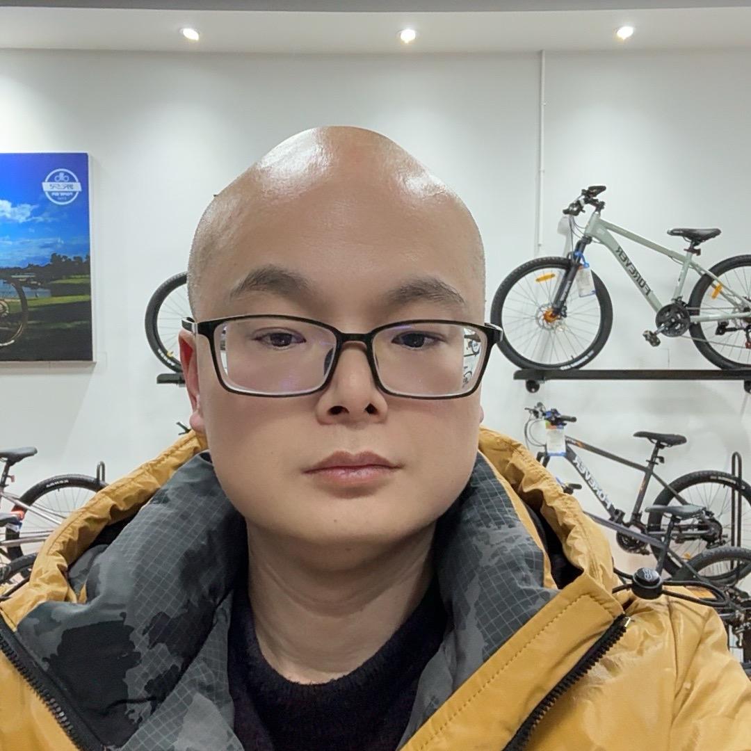 成都自行车平安哥