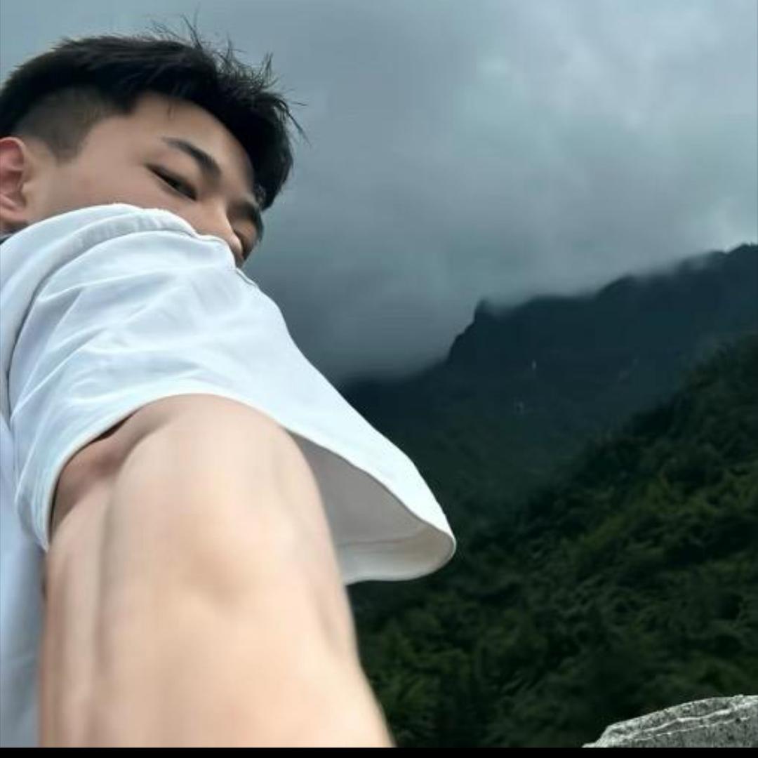 爱干饭的泡泡🫧