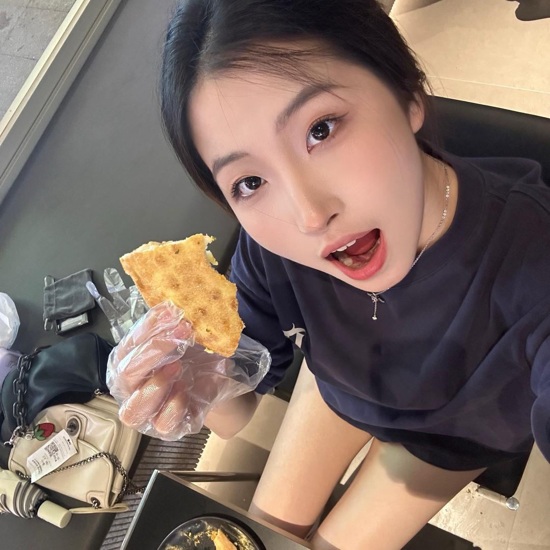 纯笑