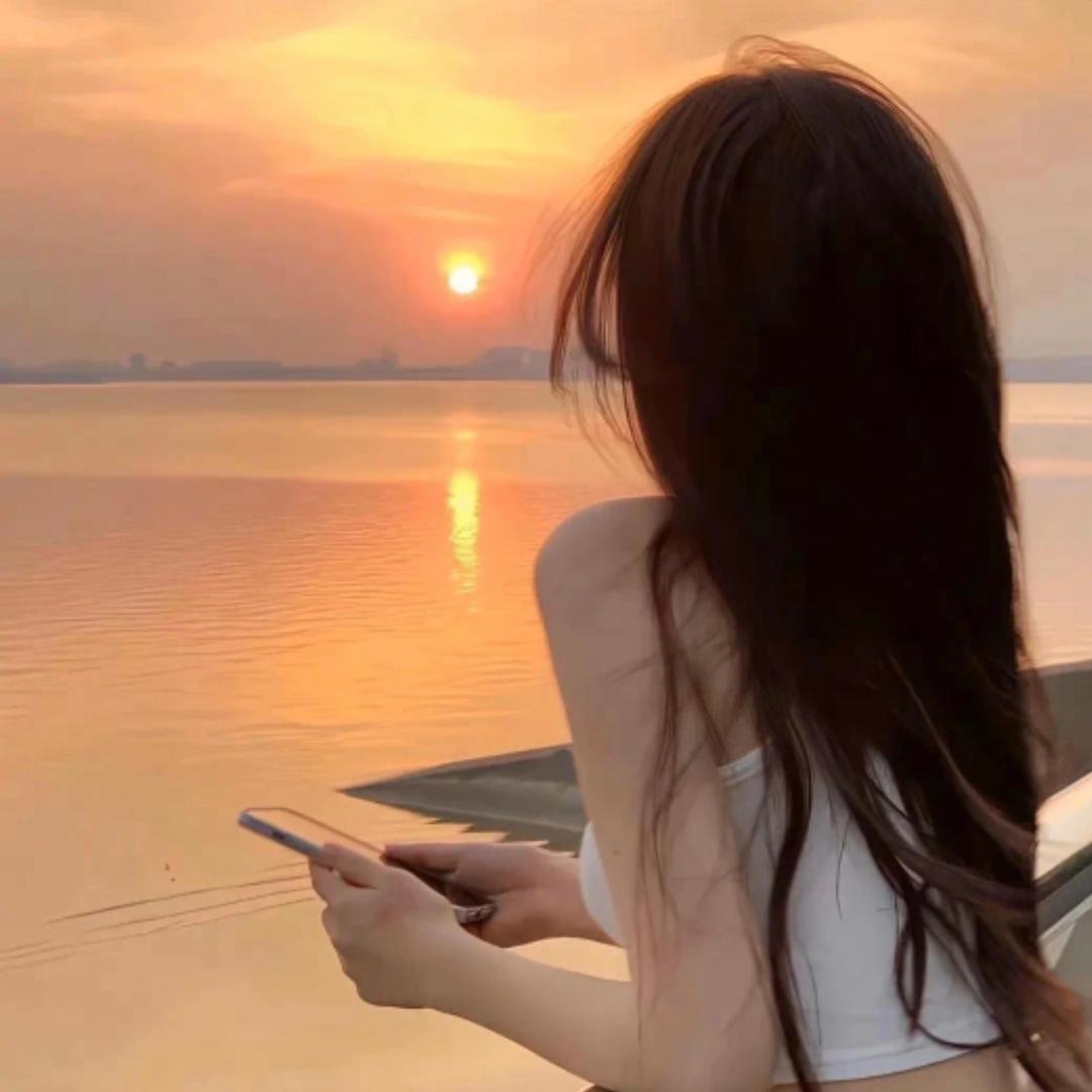 小兔啾咪🐰🐰