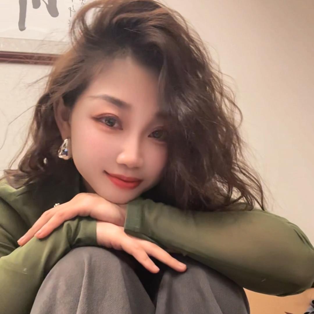 鸣山陈姑娘