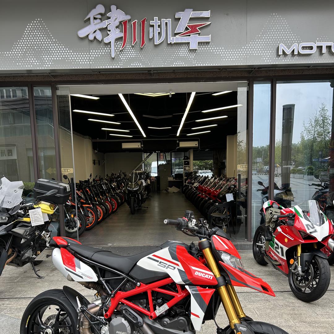 肆川机车(三石）