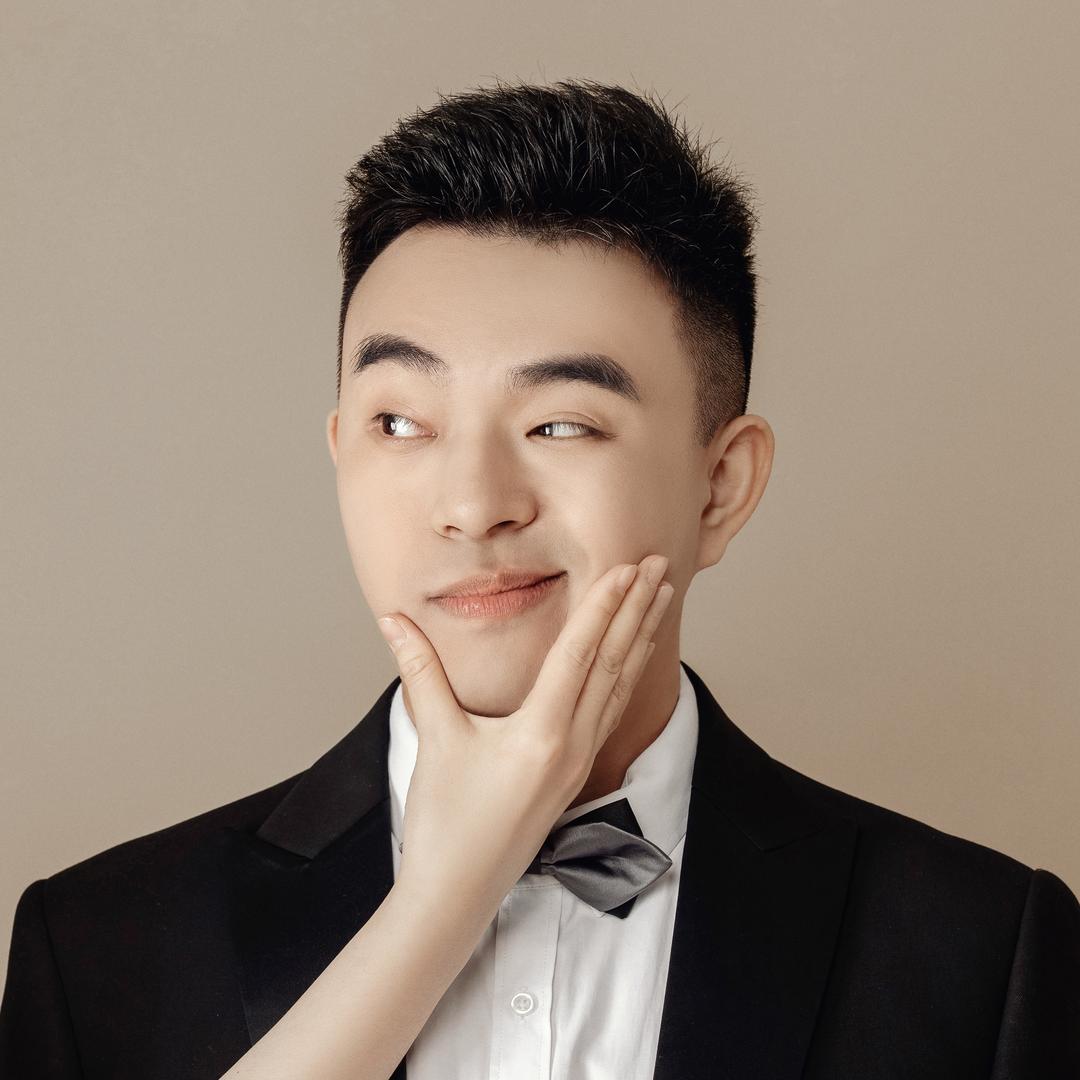 中年阿杜