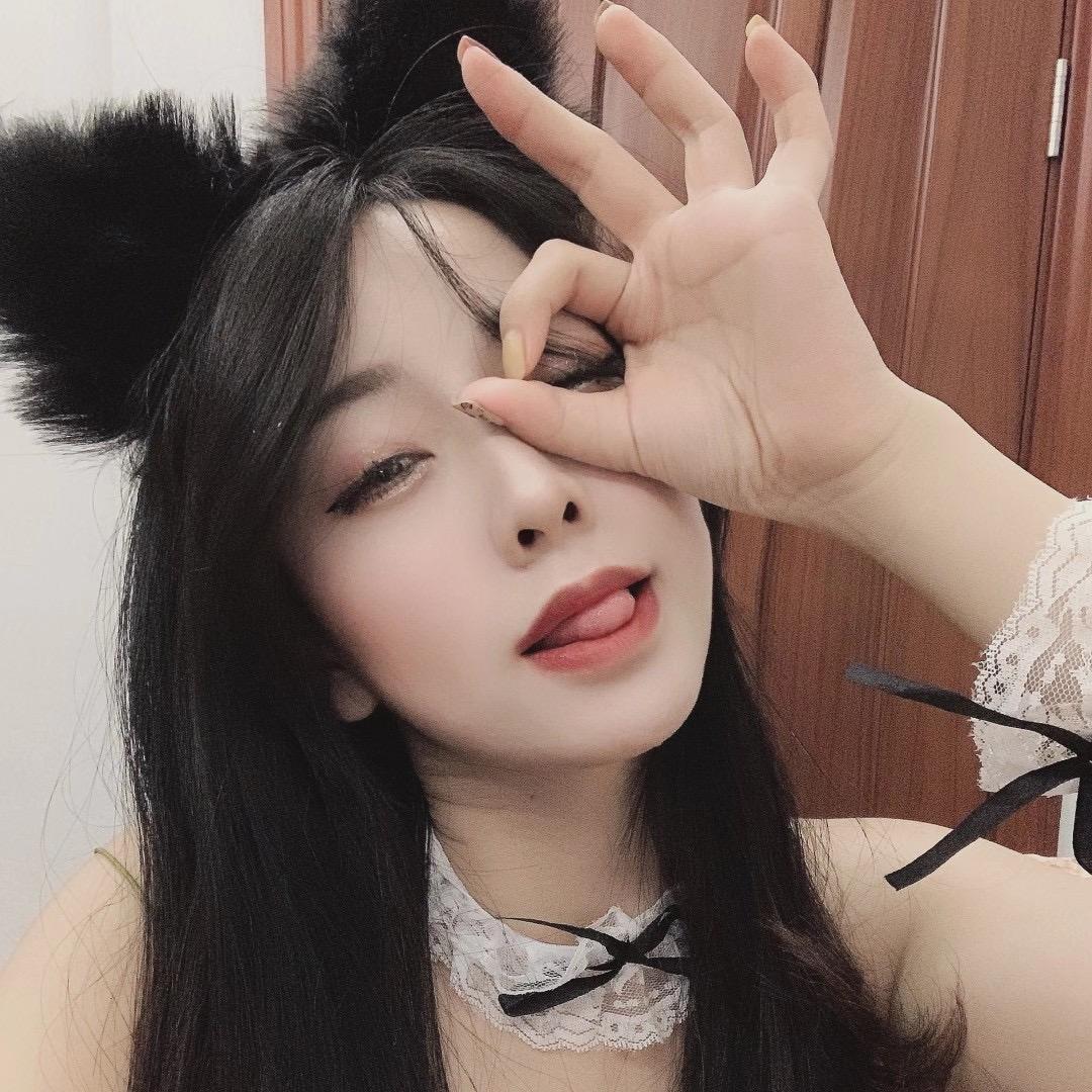 Kelly丽