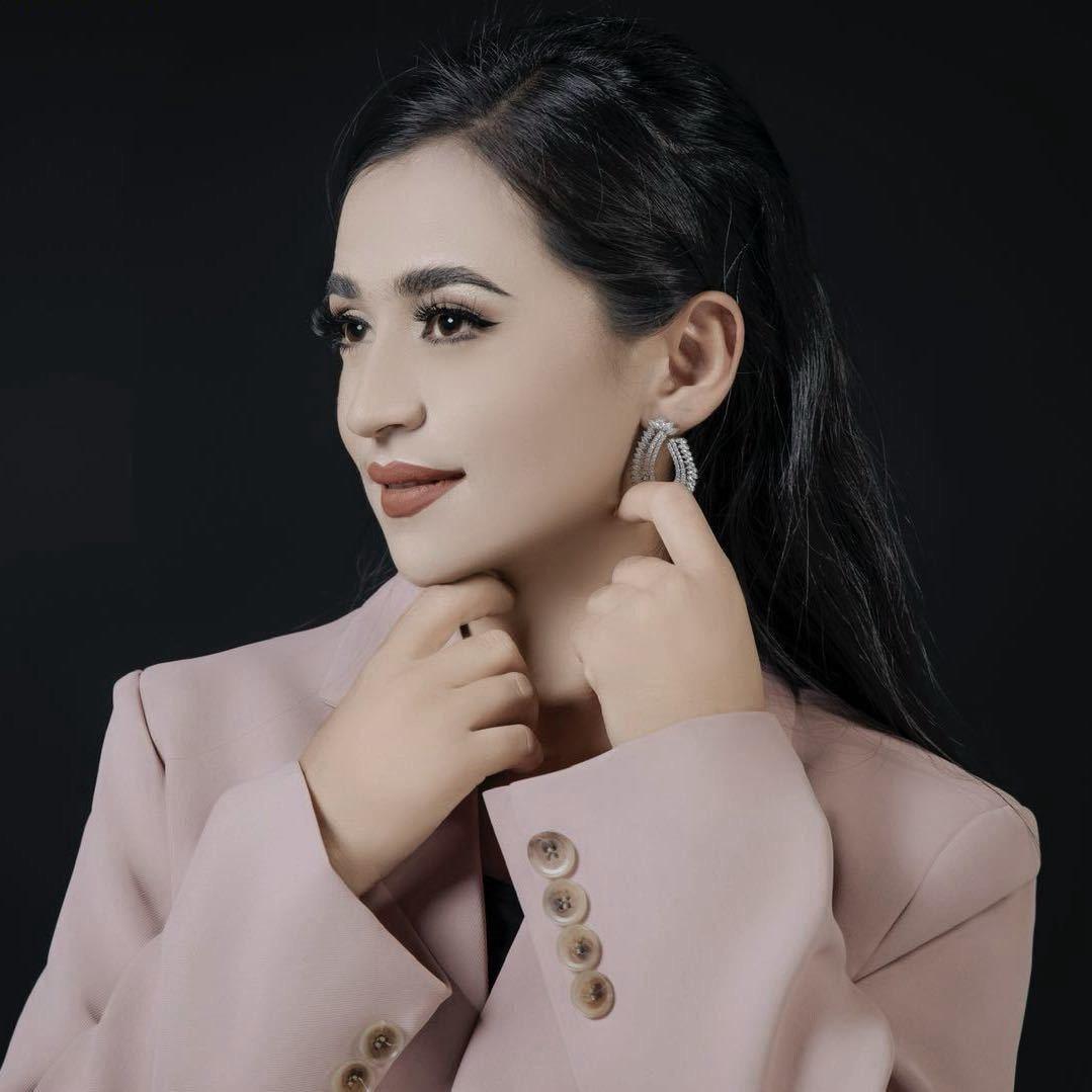 古再丽