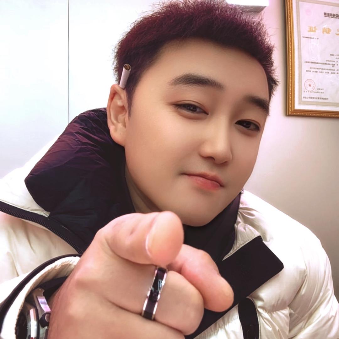 📙舒龙宋渝🖇️