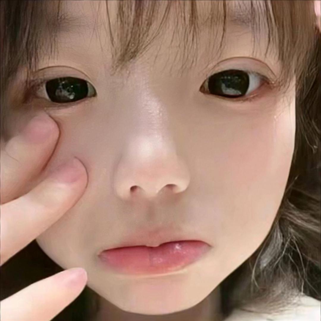 ^小伊.