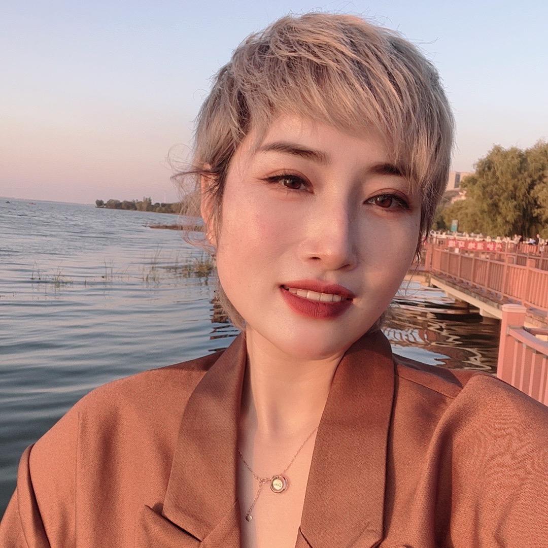 宝丰尚麟女装
