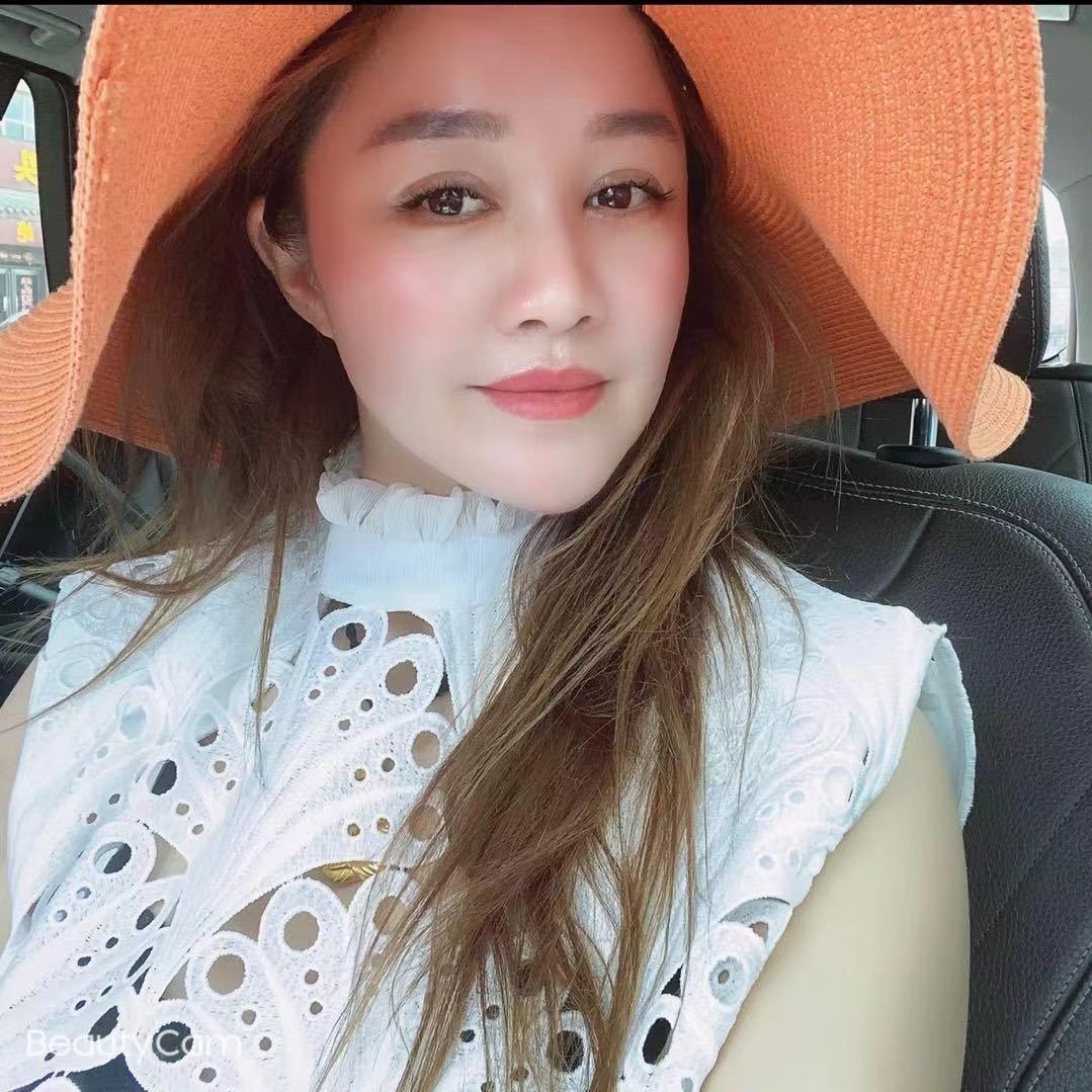 金博大公馆西门小姿女人